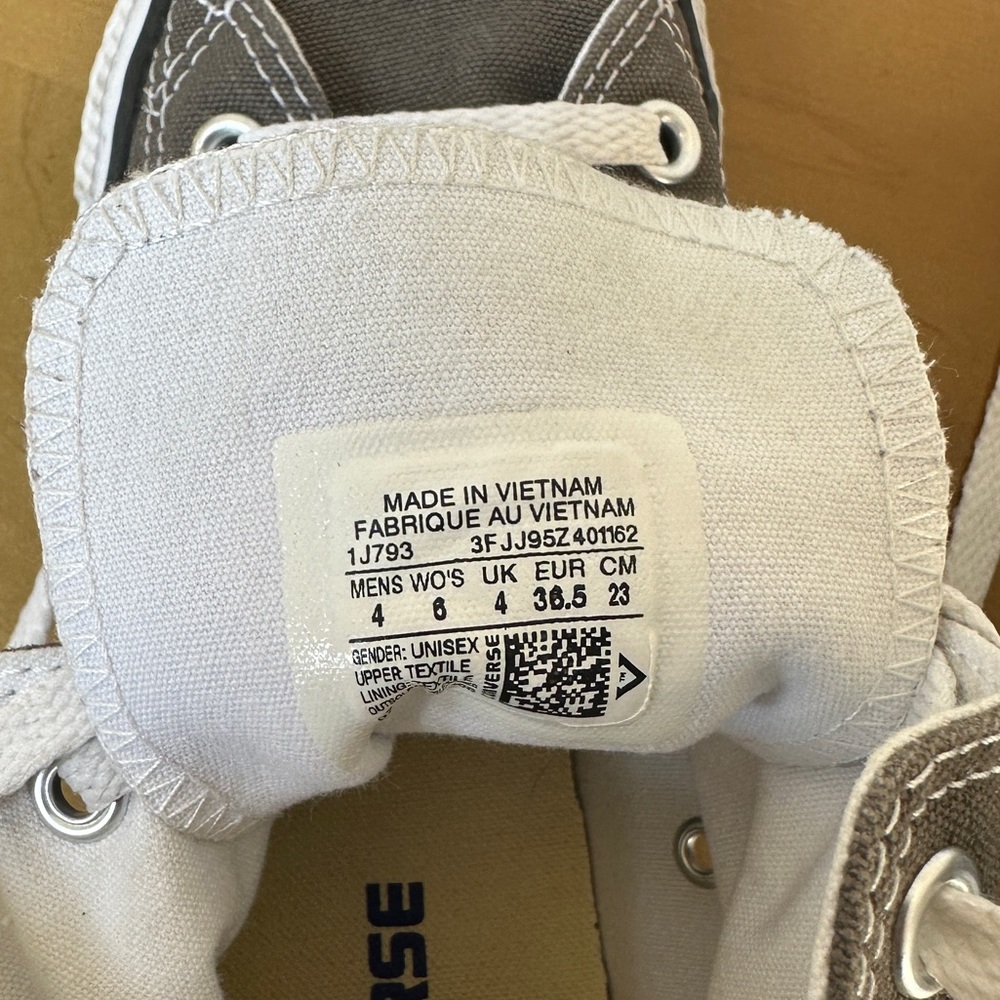 Grey Converse - Picture 6 of 6